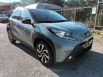 1000 vvt-i trend 72cv 5p carplay cam17 italia