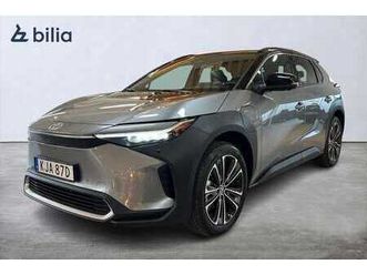 bz4x awd executive 20 jbl panoramaglastak bi-t