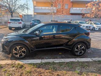 toyota chr 1.8 full hybrid