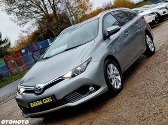 toyota auris hybrid 135 comfort