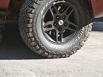 échange grand cherokee année 2000 bon état peut problème boîte, contre vl