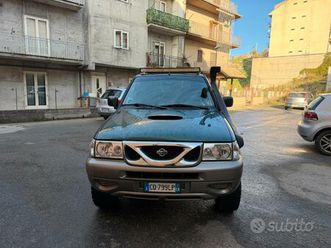 terrano 2 2.7 220000 km