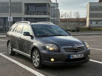 toyota avensis kombi 2008 - 2.2d, 300.000 km bacau