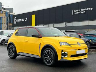 RENAULT R5 iconic-five-150hp-comfort-range