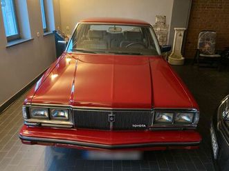 toyota crown 2,8 super salon