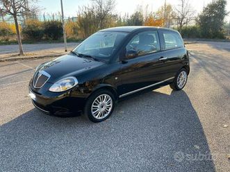 lancia ypsilon 1.2benzina