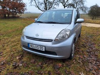 daihatsu sirion 1.3 -