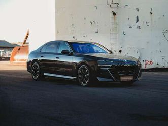 xdrive60/msport/b&w/massage/theatrescreen/acc