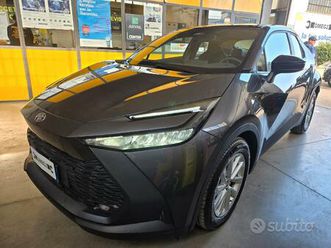 toyota c-hr 1.8 hv active iva esposta senza vincol