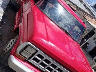 f-4000 ano 82 aceito troca