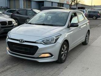 ② hyundai i20 1.2 essence 2017 55kw. euro 6 — hyundai — 2ememain