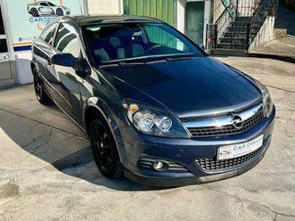 opel astra gtc fevereiro/13