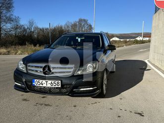 mercedes-benz c 300 4matic 2012god