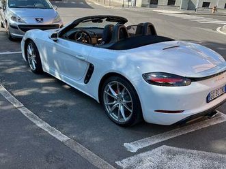 porsche 718 boxster full!!! perfetto