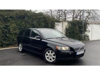 volvo v50 2.0d // alu // zymowe opony // zadbana // malo pali wroclaw stare miasto • olx.pl