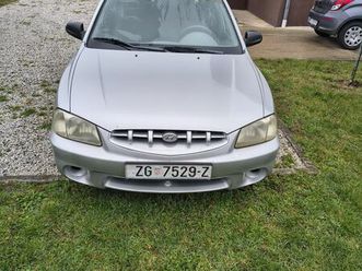 hyundai accent 1,3 gl, 2001 god.