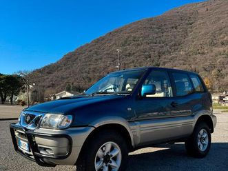 nissan terrano ll 2.7 2001