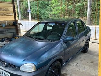 sedan gls 1.6 mpfi 4p