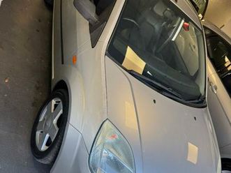 2003 ford fiesta 1.4 zetec 5dr hatchback petrol manual