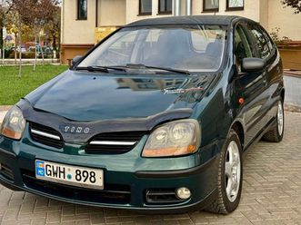 nissan almera tino an. 2002