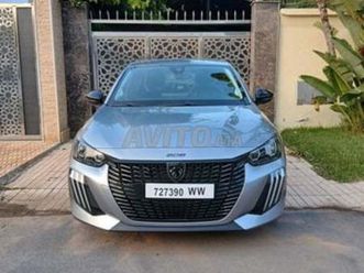 peugeot 208 style 11/2025 première main