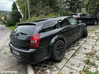 dodge magnum 5.7 v8 awd