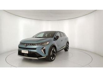 full hybrid e-tech 145 cv iconic