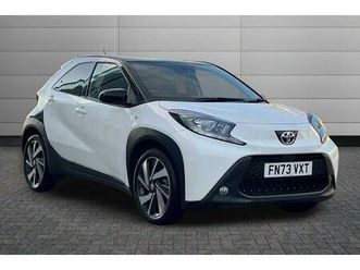toyota aygo x edge hatchback's 1.0 vvt-i edge euro 6 (start/stop) 5dr