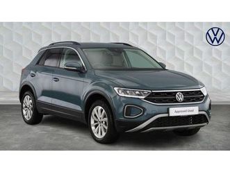 2023 volkswagen t-roc 1.5 tsi life dsg