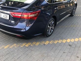 toyota avalon an. 2016