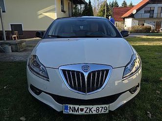 lancia delta 1.6 multijet 16v