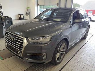 audi q7 e-tron s line 3.0 tdi hybrid ahk*matrix*pano
