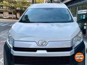 vendo toyota hiace h2l2