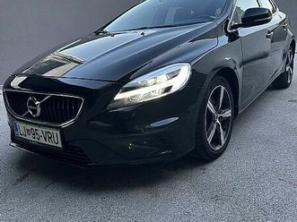 volvo v40 t2 r-design momentum
