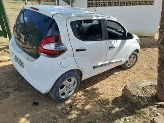 fiat mobi easy 1.0 fire flex 5p. 2019