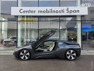bmw i8 bmw serija i8 i12 coup 233 slo 1.lastnik | vrhunski