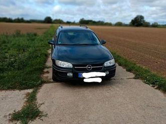opel omega