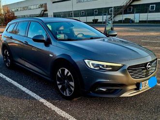 opel insignia 2.0 biturbo diesel country tour aut...