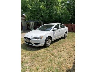 mitsubishi lancer 1.5 invite