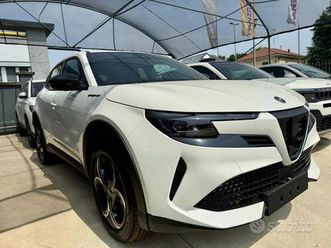 alfa-romeo-junior-junior-1-2-145-cv-hybrid-edct