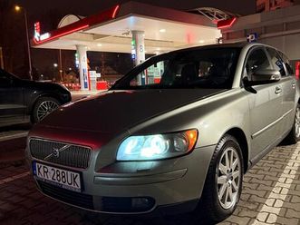 volvo v50 2.0d momentum