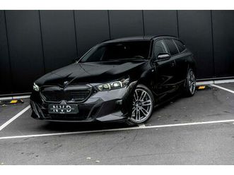 bmw série 5 520 m-sport | headup | camera | trekhaak | h. kardon |