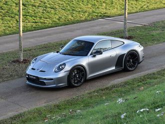 porsche 992 .1 gt3 touring - bucket seats/ lift/ bose/ pdls+