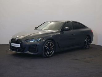 bmw i4 m50 83.9kwh|navi|susp.adapt|carbon|harmankardon|toit.ouvr|
