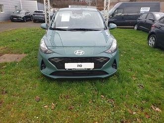 hyundai i10 1.0i 5amt twist *condition salon*