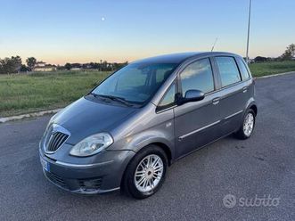 lancia musa 1.4 16v diva