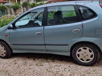 nissan almera tino 2.2 1,300 eur