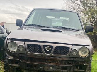 nissan terrano 2.7tdi 3,900 bgn
