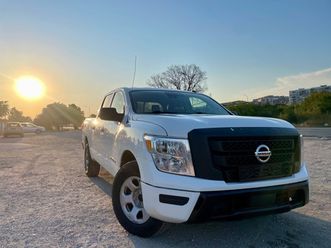 nissan titan v8 5.6l 23,990 eur