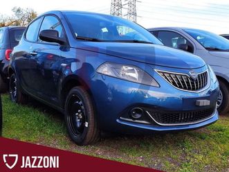 ypsilon 3ª serie ypsilon 1.0 firefly 5 porte s&s hybrid silver